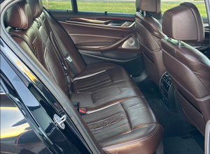 BMW M550i xDrive d'occasion 2018, conduite à gauche/droite - Product Image 4