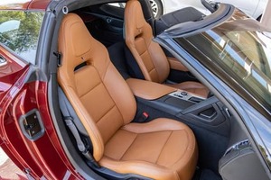 Chevrolet Corvette Stingray Coupé 2024 Usado, Transmisión Automática de Cuero, Techo Panorámico, Inspirado en la Pista, Dominante en la Carretera - Product Image 6