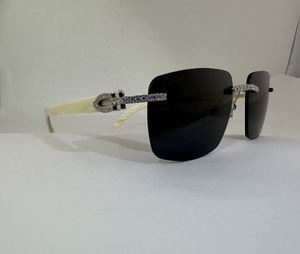 แว่นเขา VVS Moissanite มีสไตล์ใหม่ฮิปฮอปเจ้าหญิงตัดเพชรจำลอง925ชุบทองเงิน - Product Image 4