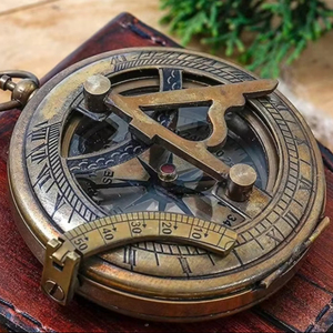 Brújula Personalizada de Primera Calidad, Brújula con Reloj Solar, Regalo de Aniversario, Regalos para Esposo, Regalo para Parejas, Regalos de Navidad - Product Image 1