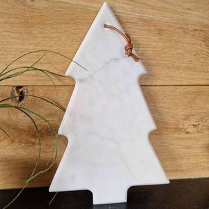 Planche à découper en marbre blanc artisanal, idéale pour le fromage, les fruits, les collations, la décoration de table de fête et les cadeaux haut de gamme - Product Image 1