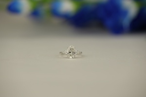 Anillo de diamante cultivado en laboratorio Premium 2 quilates corte redondo VS1 claridad IGI SGL certificado Oro rosa oro plata proveedor mayorista - Product Image 2