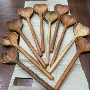 ช้อนไม้ธรรมชาติทำด้วยมือในเวียดนามเหมาะสำหรับการเสิร์ฟอาหารและบรรจุภัณฑ์ที่เป็นมิตรกับสิ่งแวดล้อม - Product Image 1