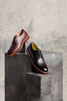 Superbes Chaussures Habillées en Cuir pour Hommes – Confortables, Style Blucher avec Bout Rond Fendu – Bottes Décontractées pour Événements Formels – Collection Automne