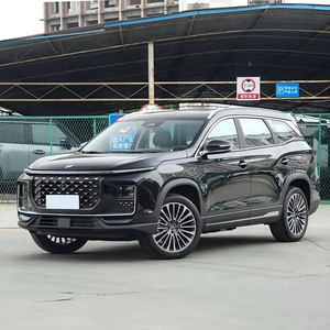 Véhicule à énergie nouvelle hybride rechargeable 5 places Jetour Shanhai L9 1.5TD Pro 2024 à prix d'usine - Product Image 2