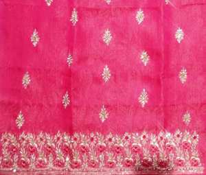 Trajes bordados a mano elegantes sin costuras de diseñador moderno para mujer estilo tradicional indio a la moda para fiestas Organza - Product Image 3