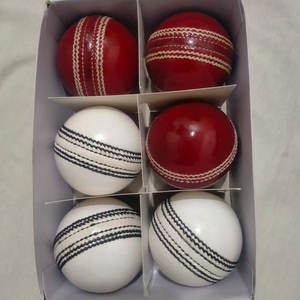 Pelota de críquet de cuero Sumroos, Color rojo, duro, sazonado, cosido a mano, interior, exterior, práctica, equipo, pelotas de cuero de vaca 71,5 - Product Image 5