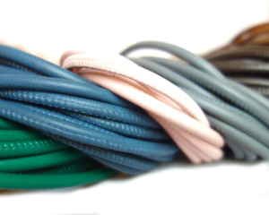 สายหนังเย็บด้วยผ้านิปป้าทรงกลมขนาด4-5มม. มีหลายสีให้เลือก - Product Image 2