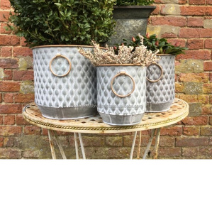 Pot de fleurs en fer, support de jardinière intérieure et extérieure en métal rond pour la décoration de la maison - Product Image 3