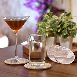 Vente en gros de sous-verre en bois naturel personnalisé Design minimaliste tasse à café napperon de table sous-verres en bois résine - Product Image 2