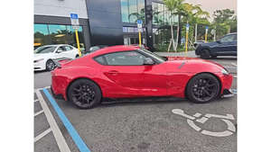 รถยนต์สมรรถนะสูงมือสอง ปี 2024 GR Supra 4.1-6L รุ่นพรีเมียม เบาะหนัง เกียร์อัตโนมัติ ขับเคลื่อนล้อหลัง พวงมาลัยซ้าย พร้อมแร็คหลังคาอะลูมิเนียมอัลลอยด์ และยาง R17 - Product Image 2