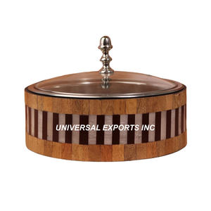 Olla caliente de madera de nogal con tapa martillada dorada Cazuela hecha a mano de calidad premium Calentador de alimentos de metal de lujo de la mejor calidad - Product Image 6