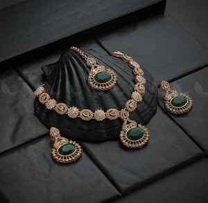 Inspired Gold Plated Emerald Green Sapphire <b>Blue</b> Wedding Jewelry Kundan Set With Earrings Indian Pakistani Wedding Jewelry - Product Image 3