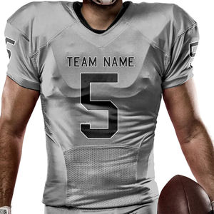 Ensemble d'uniformes de football américain à sublimation personnalisée, vêtements de l'équipe durables, pantalons en jersey, coussinets intégrés, options de taille supérieure, vente en gros - Product Image 3