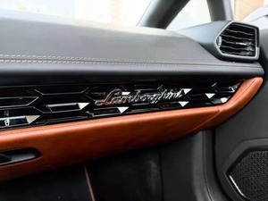 Lamborghini Huracan Evo Spyder 2020 certifiée, propre et en bon état - Product Image 5