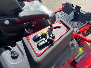 เครื่องตัดหญ้าแบบเดินตาม Toro TurfMaster ขนาด 30 นิ้ว ระดับมืออาชีพ สำหรับงานอุตสาหกรรม เครื่องยนต์ดีเซล 2 จังหวะ 125 ซีซี ควบคุมผ่านแอป - Product Image 3