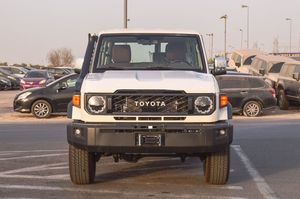 Meilleure Offre LandCruiserS 76 Pickup 2025 |   2.8L Diesel 4x4 |   Option complète |   Véhicule utilitaire commercial |   Exportation en gros - Product Image 6