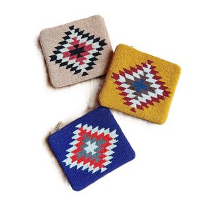 Luxury Seed Bead Embroidered Coin Purse for Gifting and Fashion Handmade Seed Beads Embroidery Coin Pouch Custom Logo Accepted - Product Image 1