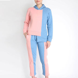 2025 Venta al por mayor Joggers personalizados Chándal de mujer Chándal de entrenamiento de mujer de alta calidad Chándal hecho en Pakistán Chándal de alta calidad - Product Image 1