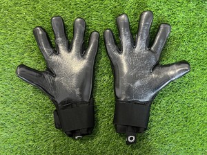 Nouveaux gants professionnels de gardien de but pour adultes et enfants Latex épais avec bout des doigts lisses pour la taille de la scène sportive d'entraînement de Football - Product Image 5