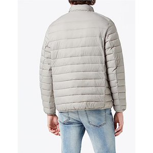 Manteau rembourré soufflé de créateur OEM en vente en gros Parka surdimensionnée avec logo pour hommes Veste rembourrée brillante d'hiver en duvet pour hommes - Product Image 5