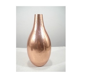 Grands vases à plancher en métal design martelé - Product Image 2