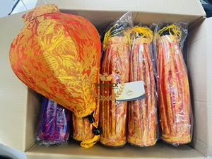 Farol Colgante de Seda Hecho a Mano para Crear un Ambiente Cálido en Comedores, Salones y Salas de Recepción - Product Image 5