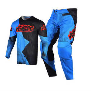 Vêtements de course en deux pièces Combinaison de moto personnalisée OEM légère et durable pour les événements sur piste ou les cyclistes occasionnels - Product Image 1