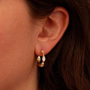 Pendientes de aro de piedra lunar deslumbrante caliente y oro Vermeil Pendientes de moda de plata esterlina con pendiente de aro de piedra lunar de piedra principal - Product Image 3