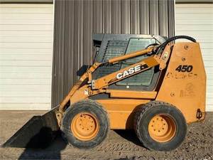 Chargeuse compacte sur pneus SV280B d'occasion en excellent état, haute performance, équipement de construction robuste, à vendre - Product Image 5