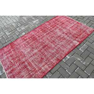 Alfombra Turca Vintage de 3.7x6.8 pies, Alfombra de Lana Roja - Product Image 2