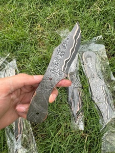 Meilleure qualité forgé à la main cuivre damas acier couteau de chasse lame vierge pour la fabrication de couteaux lame fixe USA tendance couteaux blancs - Product Image 5