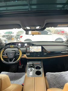 SUV de Lujo 2021, 2.0T Turbo Gasolina, Caja de Cambios Automática, Neumáticos R20, Asientos de Cuero, Combustible, Volante a la Izquierda - Product Image 6