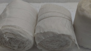 ม้วนริบบิ้นผ้าไหมส่าหรีทนต่อการหดตัว100% กว้าง1-1/2 "สำหรับการย้อมผ้าเพิ่มการสร้างสรรค์งานแฮนด์เมด - Product Image 2