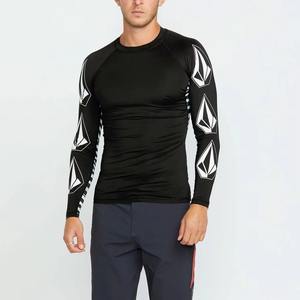 Comfortable Slim Fit Breathable Eco-Friendly <b>Rashguard</b> for Running & Fitness Durable Training Gear for Men and Women Quick Dry - Product Image 4