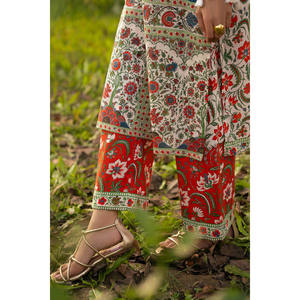 Conjunto de Traje de 3 Piezas para Mujer con Bordado y Estampado CL-62126 con Pantalón Estampado - Product Image 6