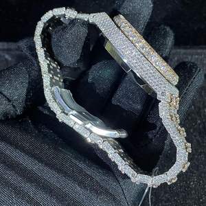 Montre chronographe à quartz diamantée de luxe pour hommes entièrement glacée pour la mode et les affaires - Product Image 2