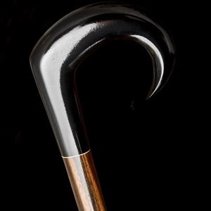 Standard International STURDY Canne en bois réglable à prix réduit avec nœuds multiples Bâton de marche en bois solide pour les aînés - Product Image 1