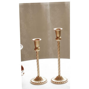 ROSHAN HANDICRAFTS High Quality Gold-Plated Metal Candlestick Holder Classic Design Handmade Eco-Friendly Customized Shape <b>Table</b> - Product Image 5