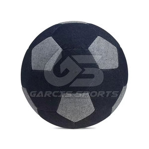 ลูกฟุตบอลที่เป็นมิตรต่อสิ่งแวดล้อมพร้อมฝาปิดลามิเนตทนทานเหมาะสำหรับเล่นเกมกลางแจ้งและการฝึกซ้อม - Product Image 4