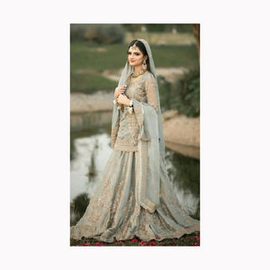 Robe de mariée indienne pakistanaise en organza avec broderie Lehenga Choli pour l'exportation mondiale - Product Image 2