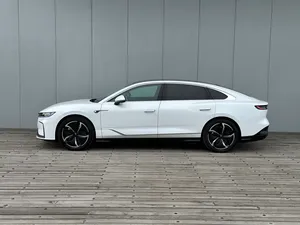 2023 V O Y A H P A S I O N EV I AWD Portaequipajes de metal SUV Asientos de cuero con dirección izquierda automática Batería de litio Conducción apasionada - Product Image 2