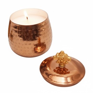 Venta al por Mayor de Portavelas de Cobre Martillado a Mano con Tapa Dorada, Decoración para el Hogar Ecológica y Personalizable, Regalo para el Día de San Valentín - Product Image 1