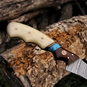 Juego de cuchillos de chef de filete de acero de Damasco hechos a mano personalizados, cuchillo de cocina para cortar verduras de alta calidad con cubierta protectora - Product Image 2