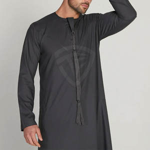 Service OEM Robe musulmane islamique en tissu respirant contrasté de couleur pour hommes avec fermeture à bouton pour hommes - Product Image 5