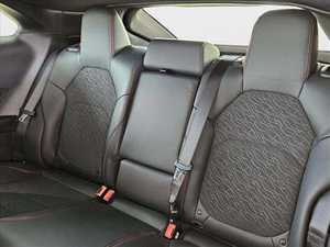 Sedán Eléctrico Usado 2025 con Tracción en las Cuatro Ruedas, Rendimiento Eléctrico, Autonomía NEDC de 601-700 km, Batería de 110 kWh, Aceleración Potente, Conducción Automática Suave - Product Image 2