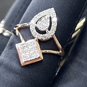 Bague de fiançailles de mariage élégante en or 14K 18K avec diamant naturel authentique certifié par un tiers, bijoux fins faits à la main pour elle - Product Image 1