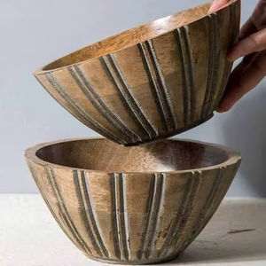 Tazón de Madera con Diseño Grabado, Totalmente Hecho a Mano, Personalizado, de Lujo, Ecológico, para Cocina y Mesa - Product Image 1