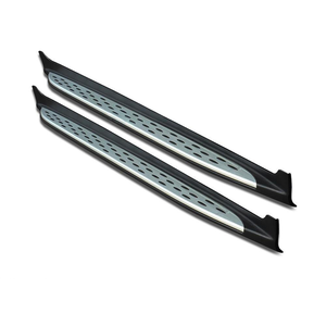 บันไดข้างรถยนต์อลูมิเนียมอัลลอยคุณภาพพรีเมียม อุปกรณ์ตกแต่งรถยนต์ GLC-V254 ปี 2015-2022 - Product Image 4