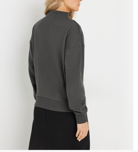 Thickened Sweatshirt Women Casual Solid Long Sleeve Loose Fit Tops Pullover Female Autumn Winter Women Sweatshirt - Product Image 2